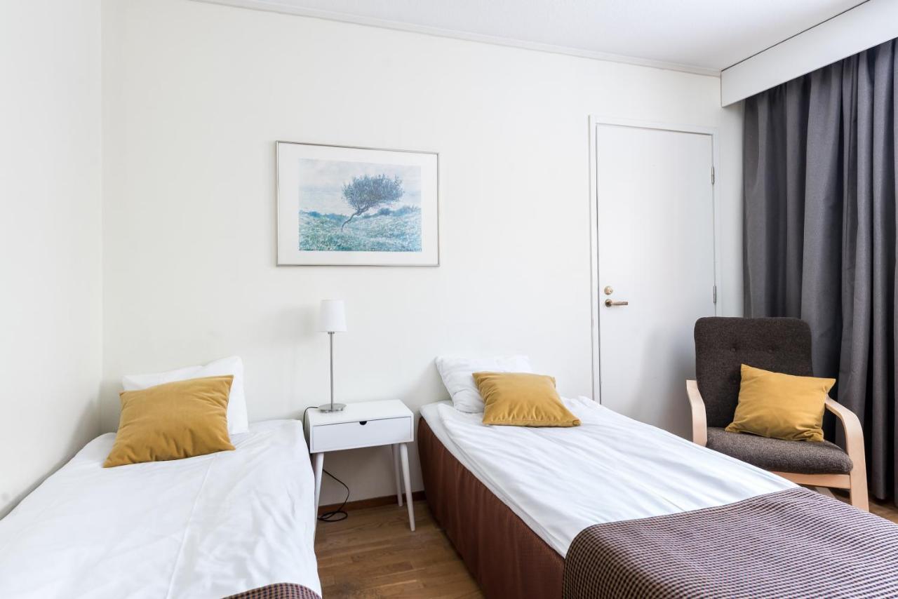Hotel Hermica Tampere Kültér fotó