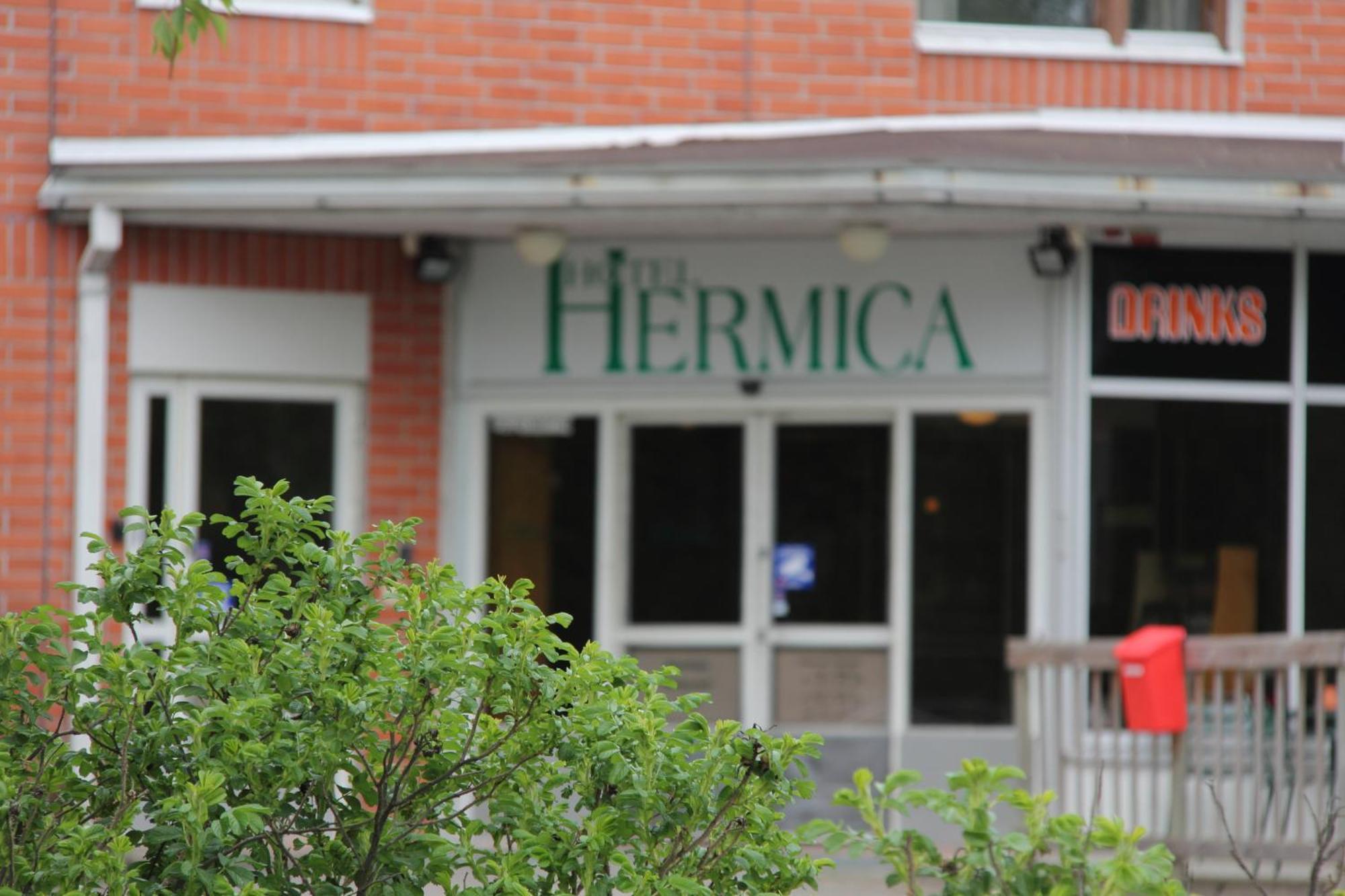 Hotel Hermica Tampere Kültér fotó