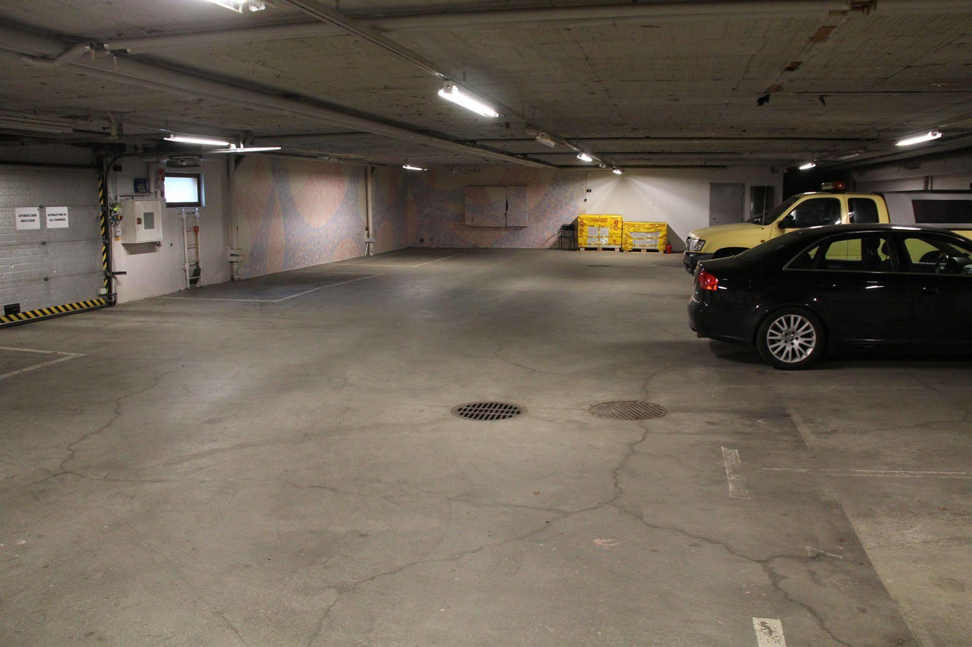 Hotel Hermica Tampere Kültér fotó