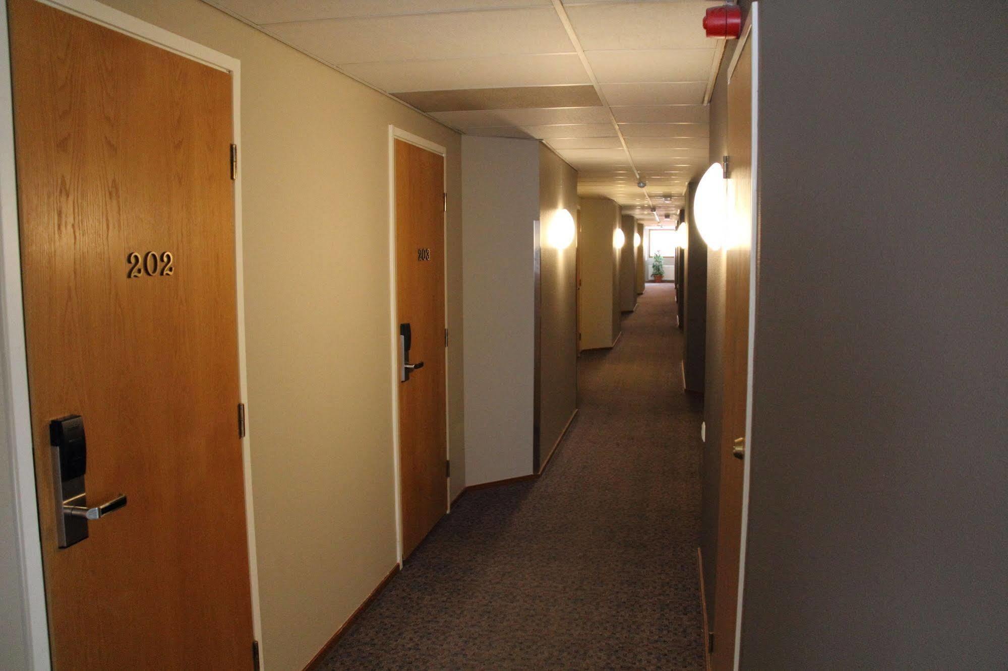 Hotel Hermica Tampere Kültér fotó