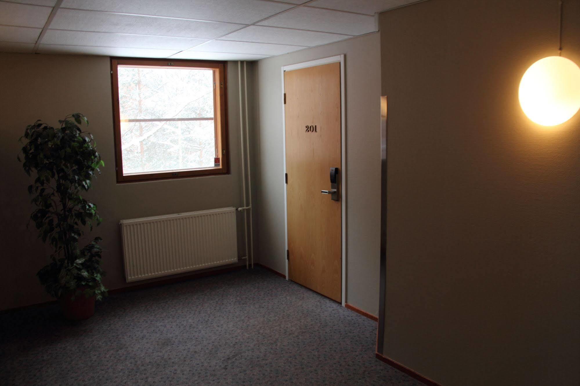 Hotel Hermica Tampere Kültér fotó