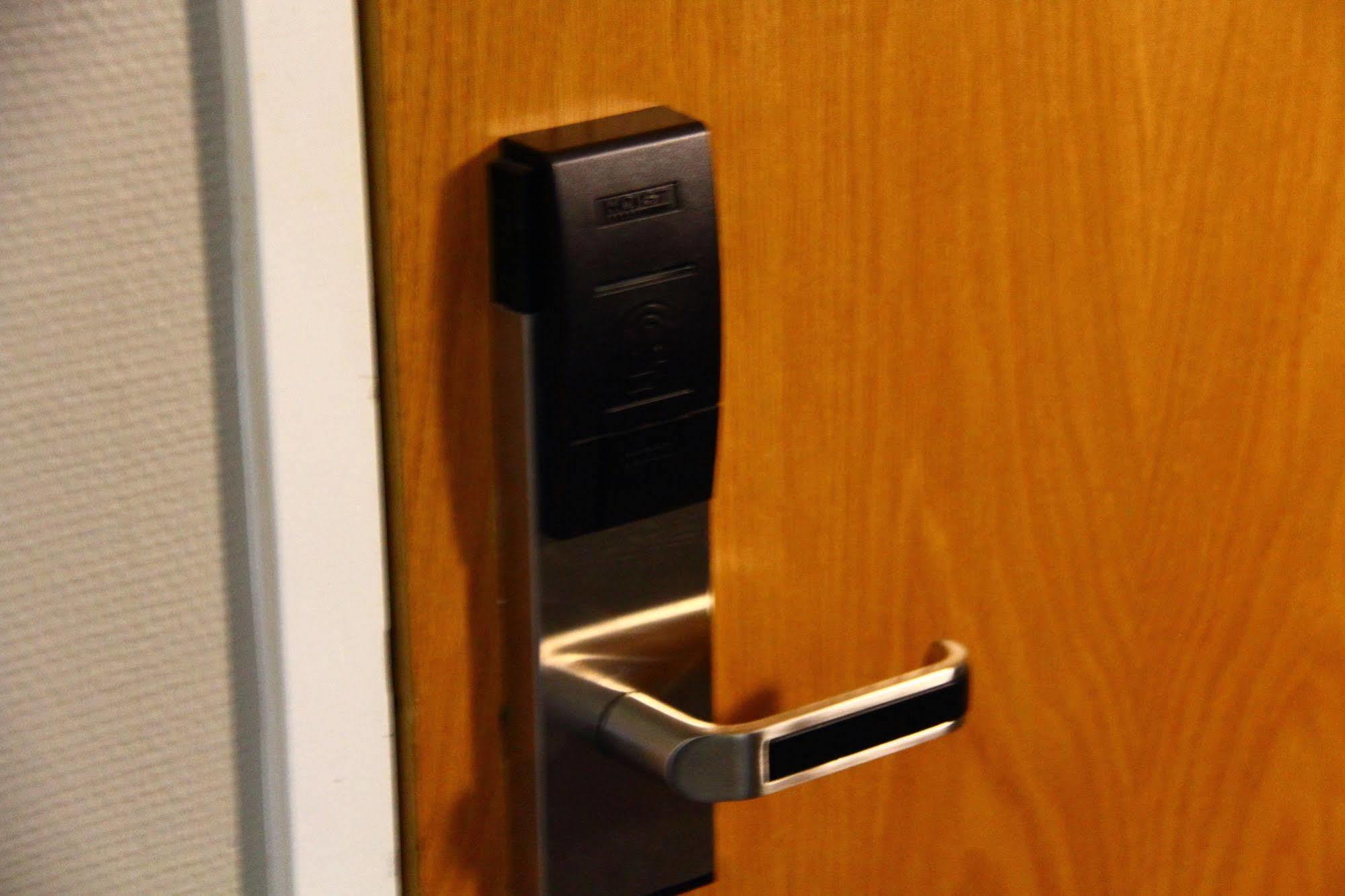 Hotel Hermica Tampere Kültér fotó