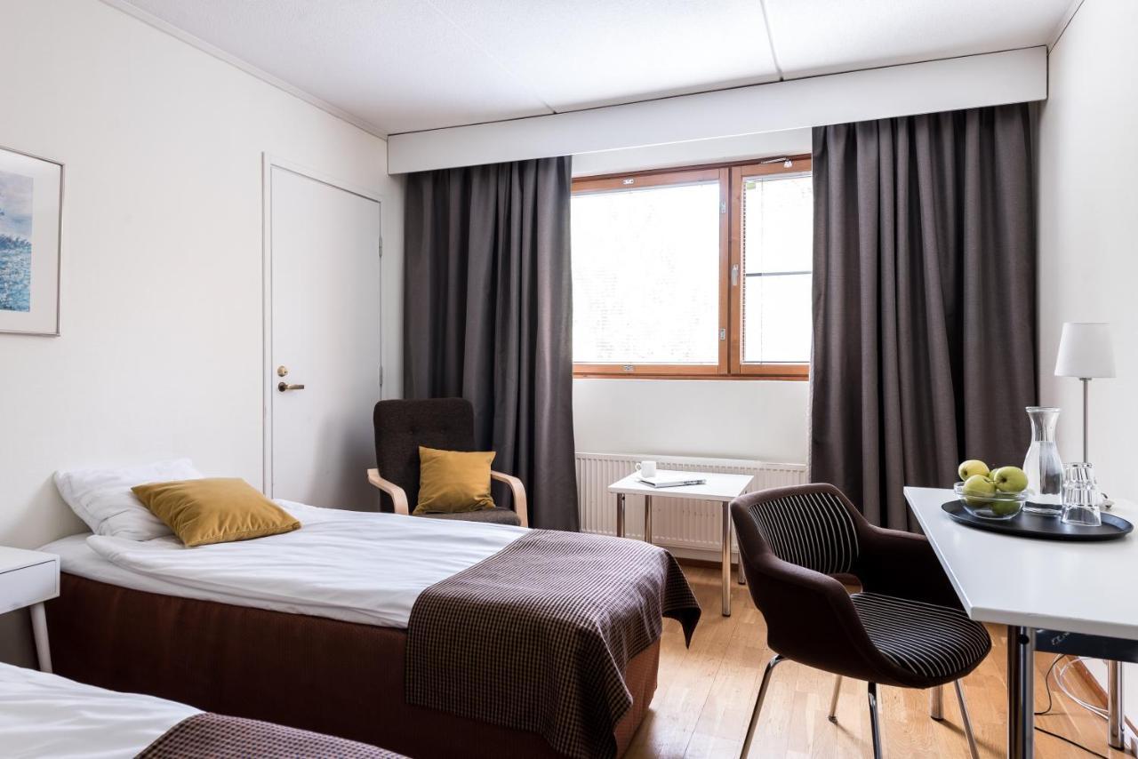 Hotel Hermica Tampere Kültér fotó