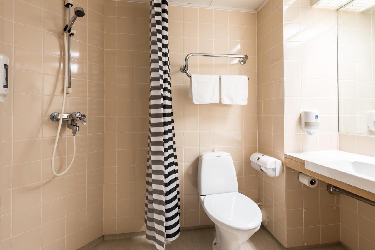 Hotel Hermica Tampere Kültér fotó