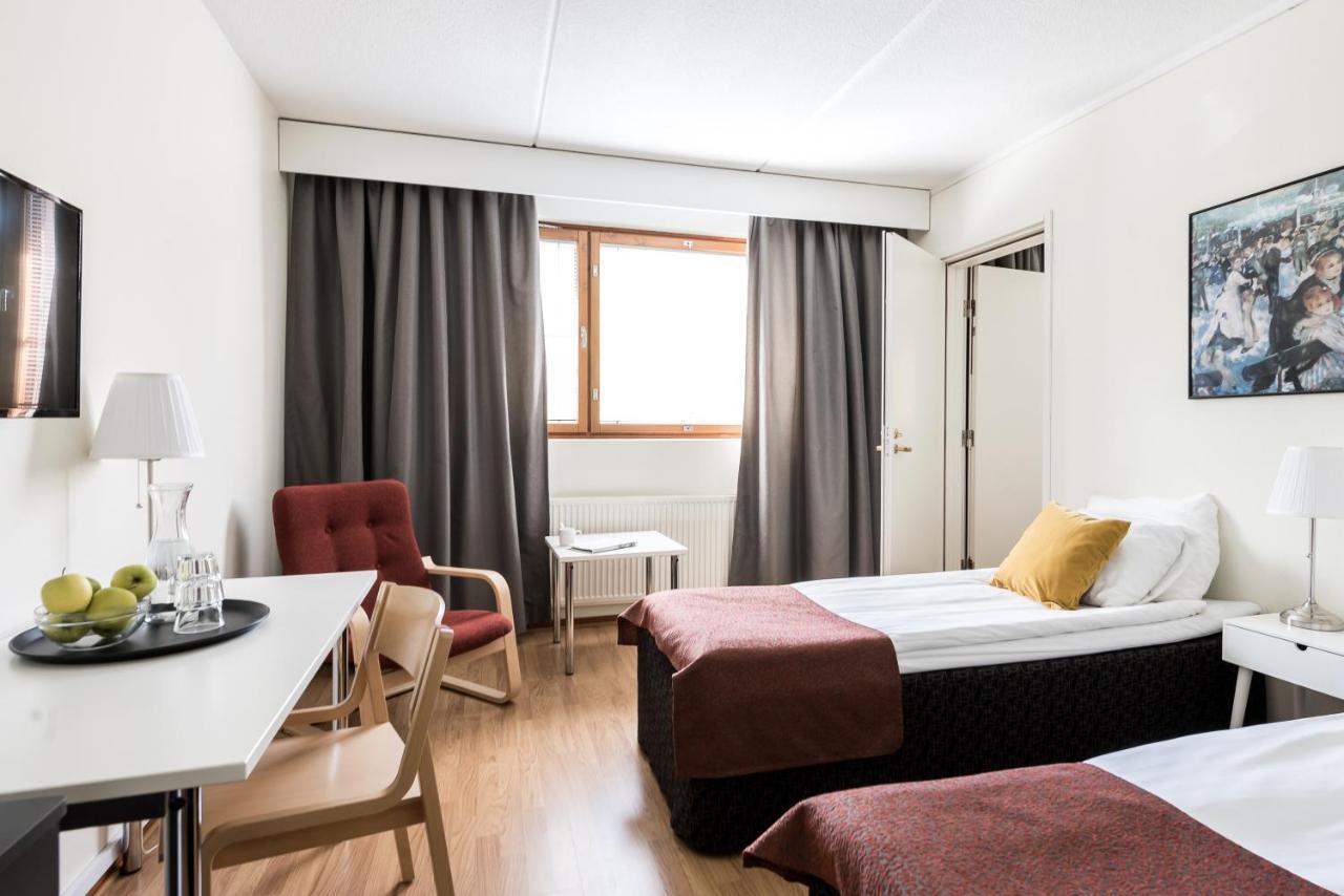 Hotel Hermica Tampere Kültér fotó